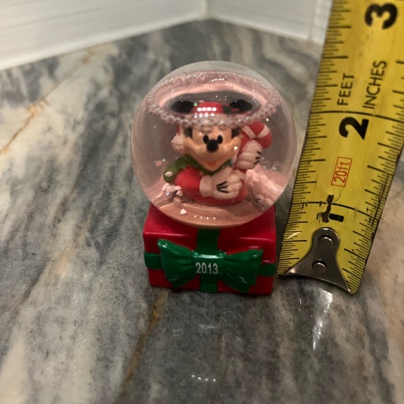 JCPenney Disney Mickey Mouse Snowglobe 2013 Christmas Holiday Santa New With Box - Picture 6 of 10